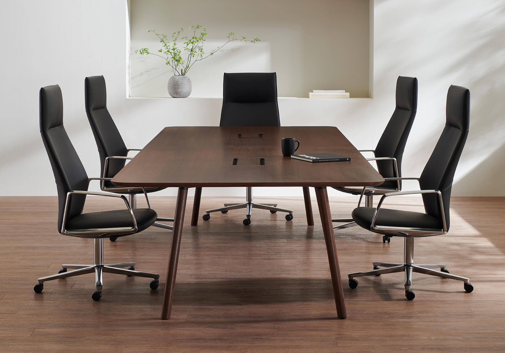 M75 | Davis Furniture